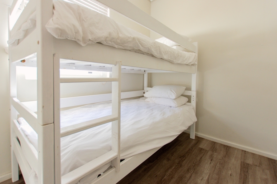 6 Bedroom Property for Sale in Mykonos Western Cape